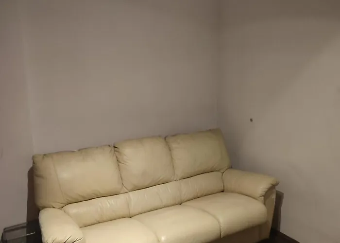 Bialy Dom Cyprysowa 11 Privat bolig Warszawa